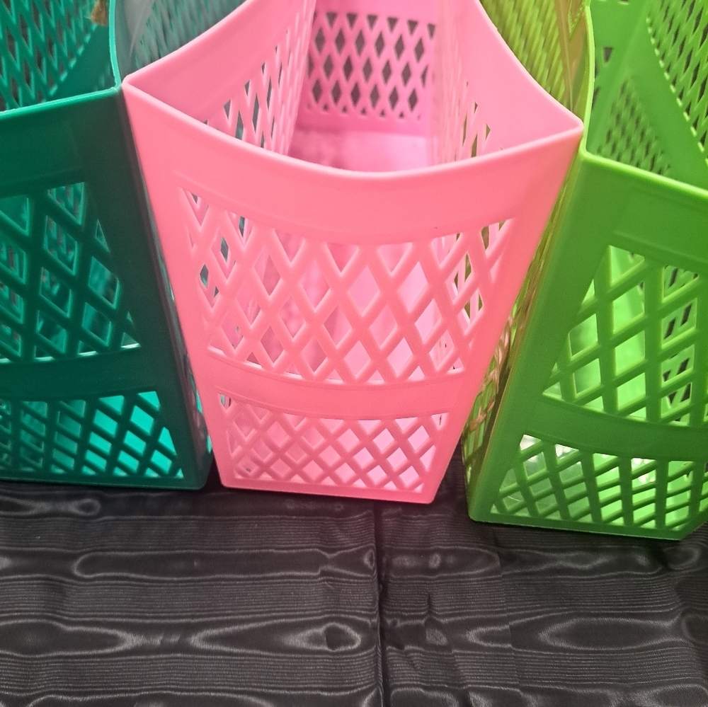 Ashland Pink and Green Mesh Tote Set - Picture 3 of 10